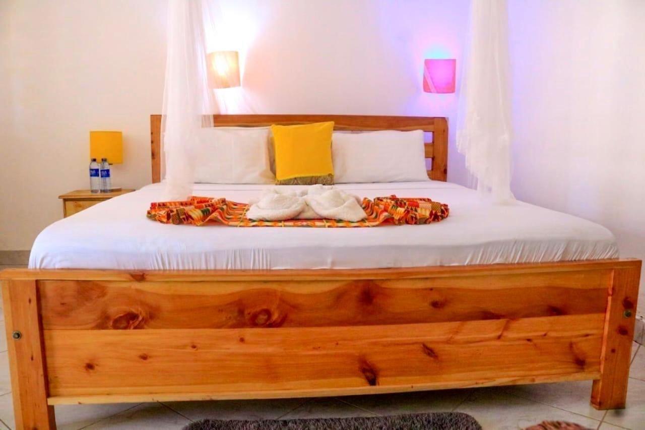 Papillon Garden Bar Villas Bamburi Esterno foto