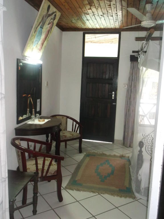 Papillon Garden Bar Villas Bamburi Esterno foto